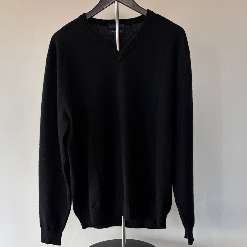 100% Fine Cashmere Black Sweater 🖤 Men or Women